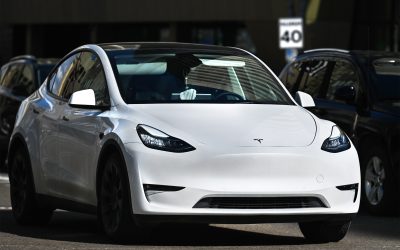 Tesla hackades flera gånger under Pwn2Own-tävlingen