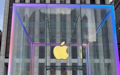 Apple Fifth Avenue store gets Apple Intelligence glow ahead of iPhone 16 launch