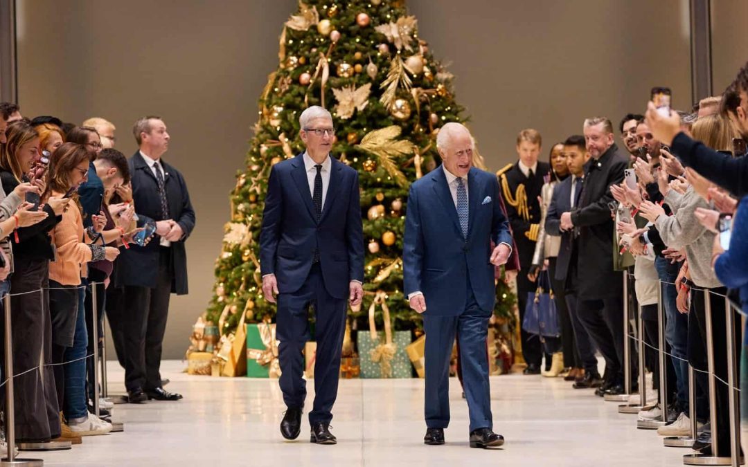 Tim Cook visits Apple UK headquarters with King Charles III